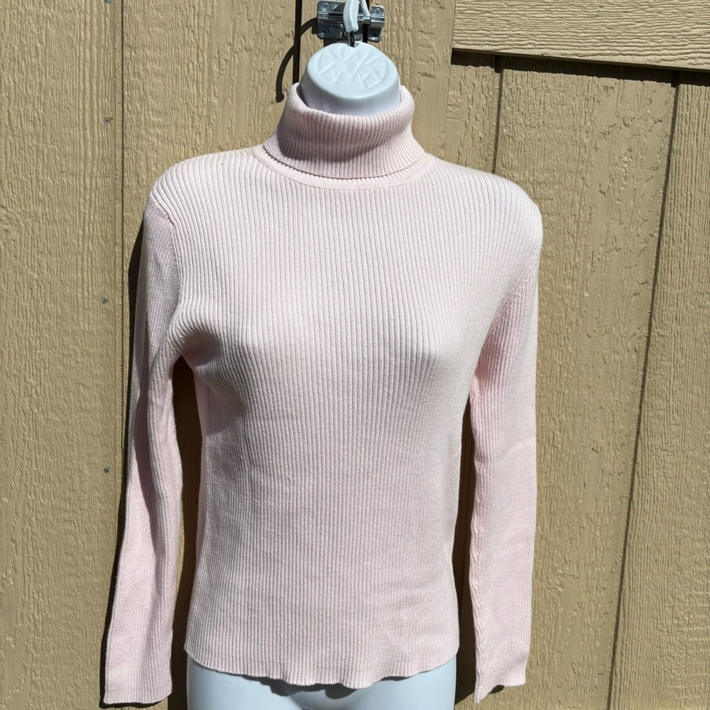 Soft Pale Pink Turtle Neck Long Sleeve Sweater